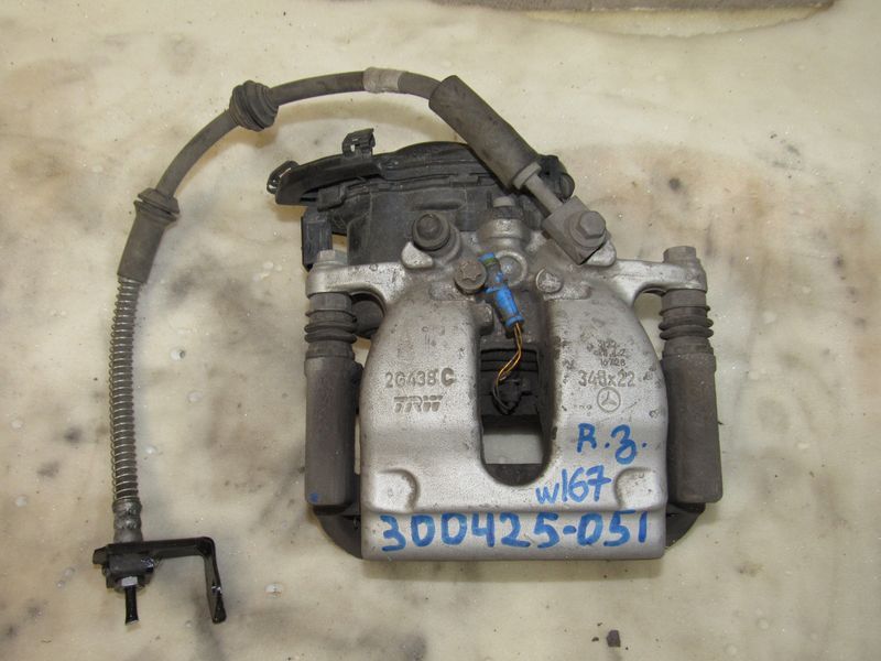 суппорт задний правый Mercedes-Benz GLE V167 2019, 2.0 л., дизель - фото №1