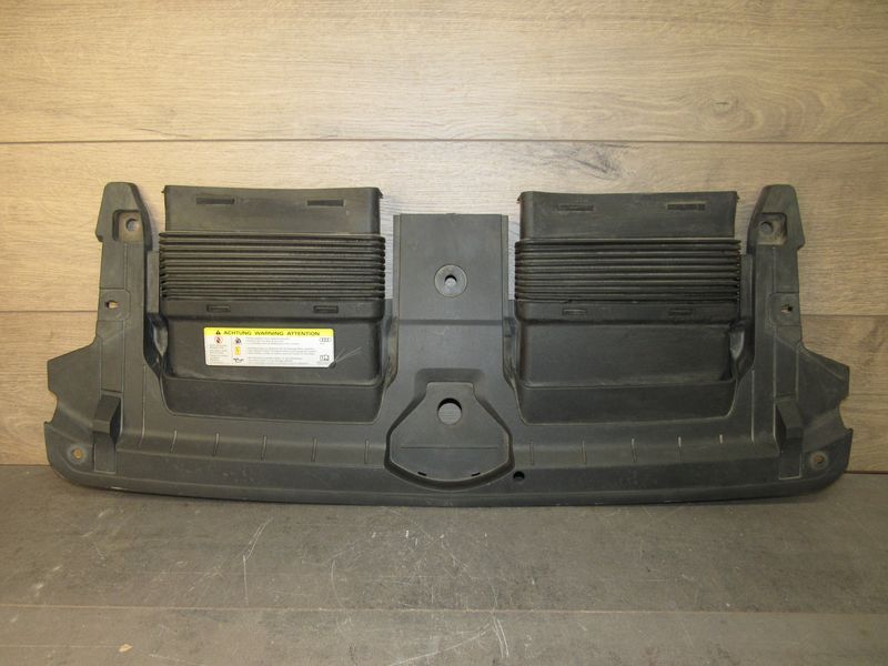 воздухозаборник Audi Q7 4M 2016, 3.0 л., дизель, 4M0129510D - фото №1