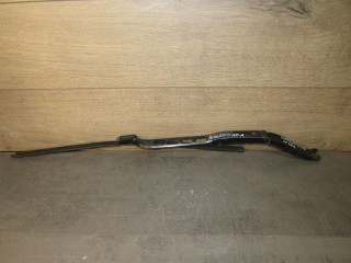 щеткодержатель (поводок стеклоочистителя, дворник) Mercedes-Benz GL-Класс X166 2014, A1668200240