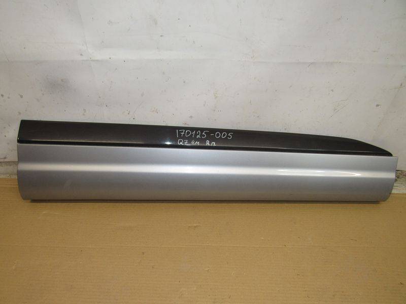 молдинг двери передней правой Audi Q7 4M 2018, 4M0853960F, 4M0853960G - фото №1