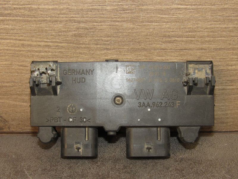 блок управления крышкой багажника Audi Q7 4M 2018, 3AA962243F - фото №1