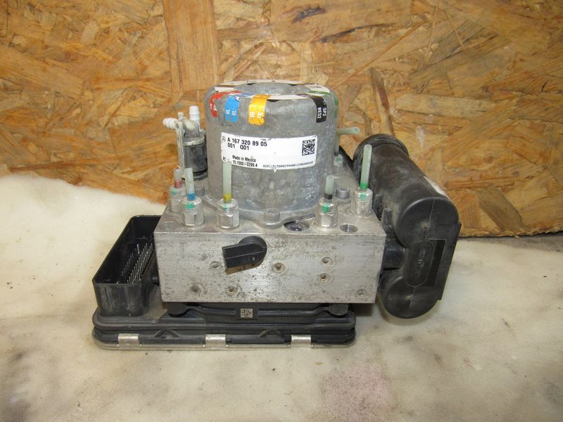 блок ABS Mercedes-Benz GLE V167 2021, 2.0 л., дизель, A1679016603, A1673208905 - фото №1