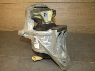 подушка крепления двигателя Audi A4 B9 2019, 2.0 л., бензин, седан, 8W0199372CQ