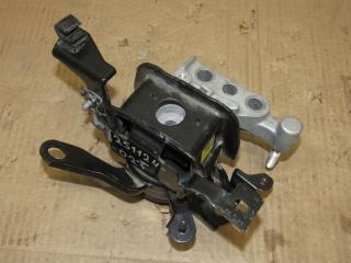 подушка крепления двигателя Toyota Camry XV70 2022, 2.5 л., гибрид