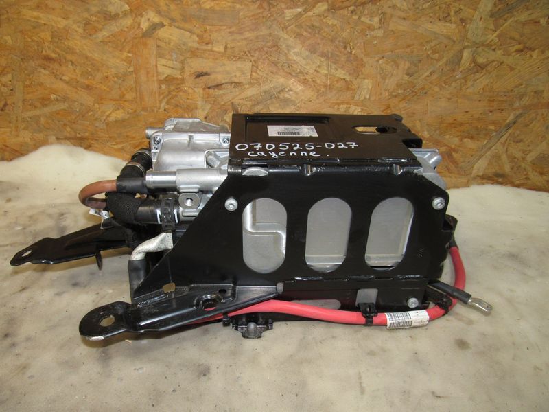 Преобразователь напряжения Porsche Cayenne PO536 2024, 3.0 л., гибрид, 0EE907080C - фото №1