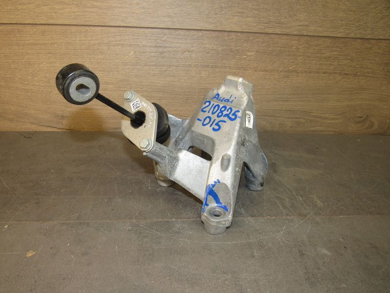 кронштейн двигателя Audi Q7 4M 2017, 3.0 л., дизель, 4M0199307AF - фото №1