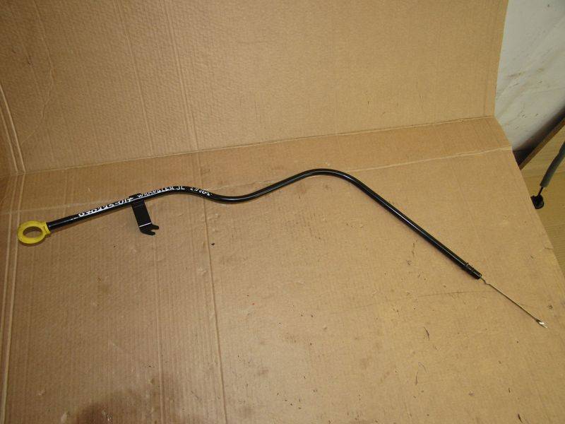 щуп двигателя Jeep Wrangler 4 поколение 2022, 2.0 л., бензин - фото №1