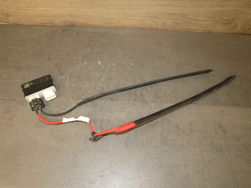 блок управления крышкой багажника Volkswagen Tiguan 2 поколение 2018, 3G0962243C - фото №1