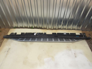 подножка Mercedes-Benz GLE V167 2021, 2.0 л., дизель, A1675400233