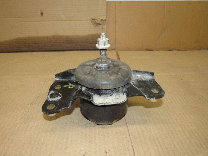 подушка крепления двигателя Jeep Wrangler 4 поколение 2019, 2.2 л., дизель, P68284612AA - фото №1