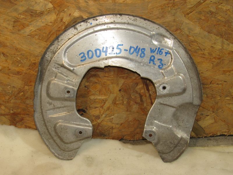 защитный кожух тормозного механизма Mercedes-Benz GLE V167 2019, 2.0 л., дизель, A1674233200 - фото №1