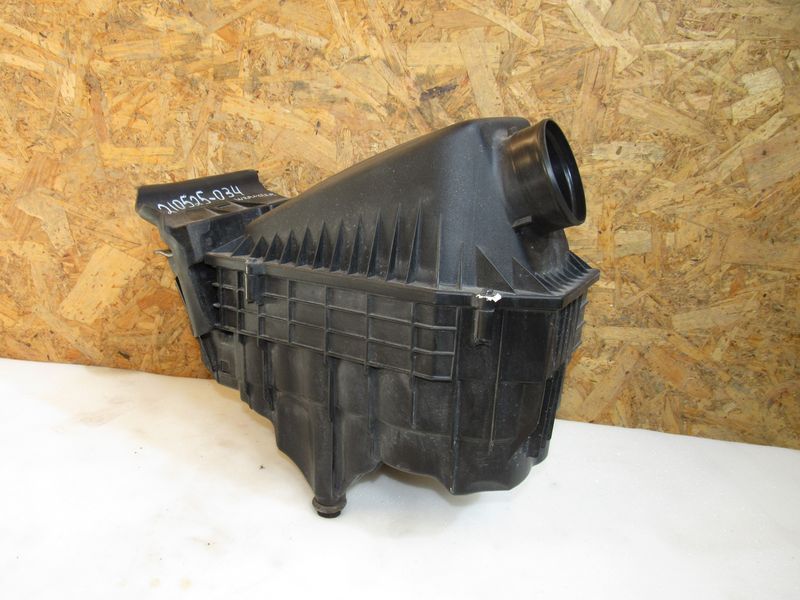 корпус воздушного фильтра Jeep Wrangler 4 поколение 2021, 2.0 л., бензин, 68277990AD - фото №1