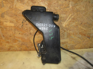 бачок омывателя Mercedes-Benz C-Класс W205/S205/C205 2015, универсал, A2058600160