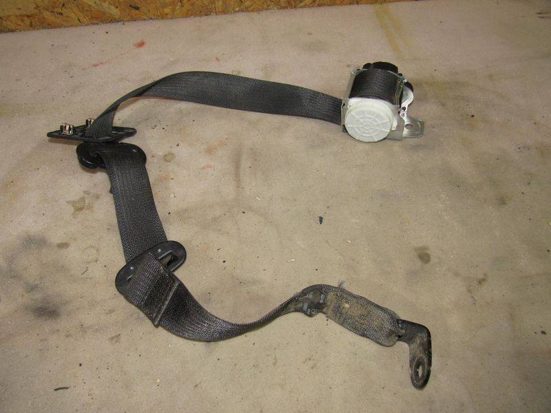 ремень безопасности Jeep Wrangler 4 поколение 2019, 2.2 л., дизель - фото №1