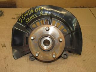 ступица передняя правая Toyota Camry XV70 2022, 2.5 л., гибрид