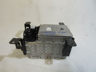 аккумулятор (AKБ) Mercedes-Benz GLE V167 2023, 2.0 л., дизель