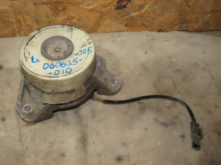 подушка крепления двигателя Mercedes-Benz C-Класс W205/S205/C205 2015, 2.2 л., дизель, универсал, A2052405317