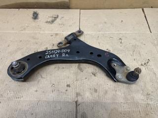 рычаг передний правый Toyota Camry XV70 2022, 2.5 л., гибрид