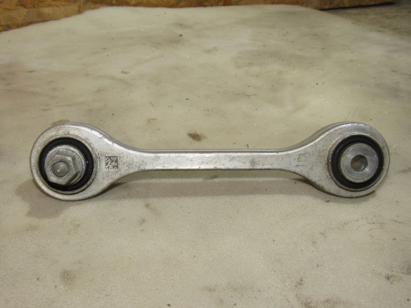 стойка стабилизатора Porsche Cayenne PO536 2024, 3.0 л., гибрид, 4M0411317L - фото №1