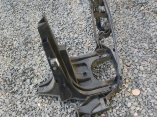 крепление фары правой BMW X5 E70 2007, 3.0 л., дизель, АКПП, черный, внедорожник 5 дв., полный привод, правый руль