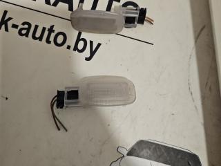 фонарь салона (плафон) Mercedes-Benz E-Класс W211/S211 [рестайлинг] W211 2006, 2.2 л., дизель, АКПП, черный, седан, задний привод, правый руль