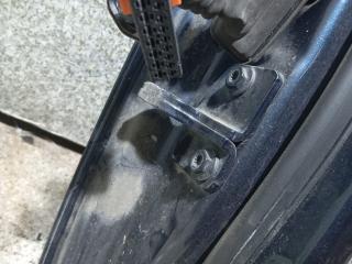 петля двери Volkswagen Passat B6 (2005 - 2010)