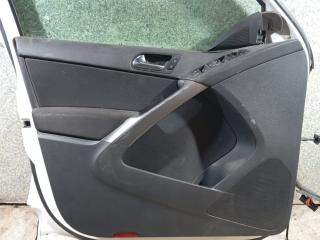 обшивка двери передняя левая Volkswagen Tiguan 1 поколение (2007 - 2011)