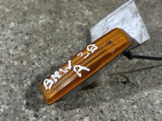 повторитель поворота на крыле правый BMW 5 серия E39 [рестайлинг] (2000 - 2004)