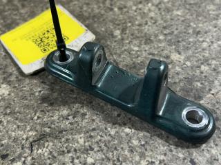 петля двери Mercedes-Benz E-Класс W124 [рестайлинг] (1987 - 1993), седан