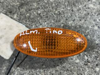 повторитель поворота на крыле левый Nissan Almera Tino V10 [рестайлинг] (2003 - 2006)