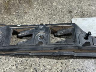 Крепление бампера переднего Volkswagen Jetta 5 поколение (2005 - 2011), 1K0807183