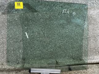 стекло двери задней правой Mercedes-Benz E-Класс W124 [рестайлинг] (1987 - 1993), седан