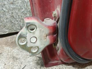 петля двери Chevrolet Rezzo 1 поколение (2004 - 2009)