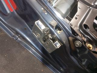 замок двери передней правой Audi 90 89/B3 (1987 - 1991), седан