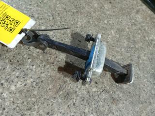 ограничитель открывания двери Hyundai Santa Fe 2 поколение (CM) (2005 - 2010)