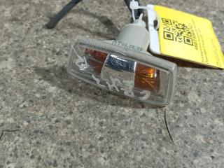 повторитель поворота на крыле Chevrolet Cruze 1 поколение (2009 - 2012), 13252455, 13252456