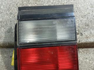 фонарь крышки багажника правый Volkswagen Passat B3 (1988 - 1997), седан