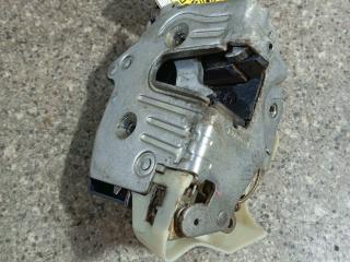 замок двери задней правой Mercedes-Benz E-Класс W124 [рестайлинг] (1987 - 1993), седан