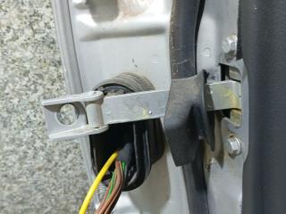 ограничитель открывания двери Mercedes-Benz E-Класс W210/S210 [рестайлинг] (1999 - 2003)