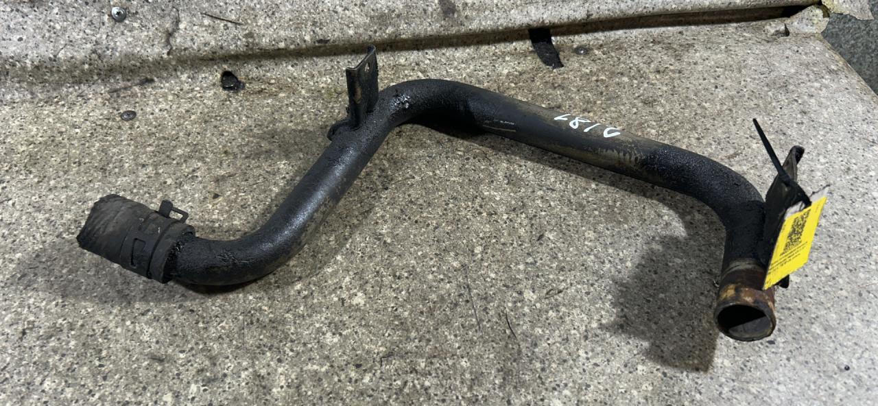 трубка охлаждающей жидкости Mazda 626 GF (1997 - 1999), 2.0 л., TD, RF-2A, дизель, МКПП - фото №1