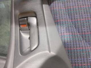 ручка внутренняя передняя правая Toyota Carina E 1 поколение (1992 - 1998)