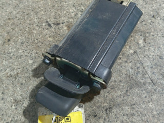 ограничитель открывания двери Mercedes-Benz E-Класс W210/S210 [рестайлинг] (1999 - 2003), седан