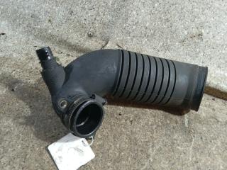 патрубок воздушного фильтра Volkswagen Passat B5 [рестайлинг] (2000 - 2005), 1.9 л., AWX, дизель, МКПП, 8D0129615K