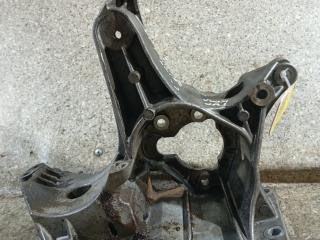 кронштейн компрессора кондиционера Renault Scenic 1 поколение [рестайлинг] (1999 - 2003), 1.9 л., DCi, F9Q 732, дизель, 5МКПП, 20072811