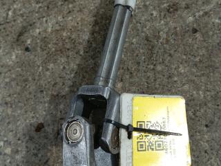 рулевой карданчик Volkswagen Golf 5 поколение 2008