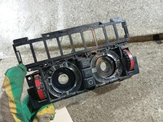 блок управления печки / климат-контроля Mercedes-Benz E-Класс W124 [рестайлинг] (1987 - 1993), 1248302985