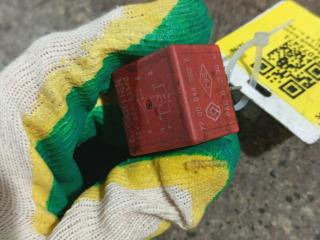 реле (прочие) Renault Scenic RX4 1 поколение (1996 - 1999), 1.9 л., F9Q 740, дизель, МКПП, полный привод, 7700844682A