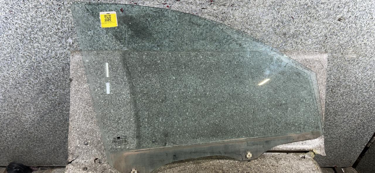 стекло двери передней правой Hyundai Matrix 1 поколение (2001 - 2005) - фото №1