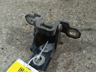 петля двери Renault Scenic 3 поколение (2009 - 2012)