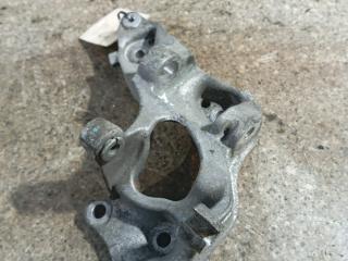 кронштейн генератора Citroen Xsara Picasso 1 поколение [рестайлинг] (2004 - 2010), 1.6 л., HDi, 9HZ (DV6TED4), дизель, 5МКПП, 9658199180